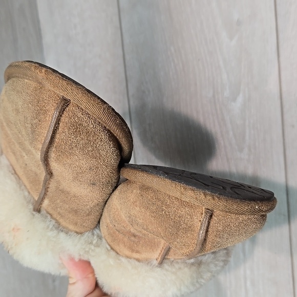 UGG Australia Women Suede Shearling Slippers Slip On Slide Sz 6 - Picture 3 of 10